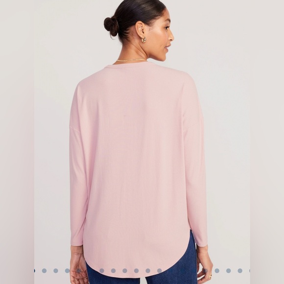 OLD NAVY Abalone Pink, Luxe Long-Sleeve Tunic T-Shirt (S) - Picture 7 of 10